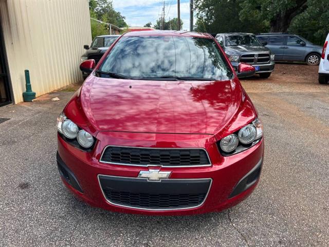 $7999 : 2016 Sonic LT Auto image 4