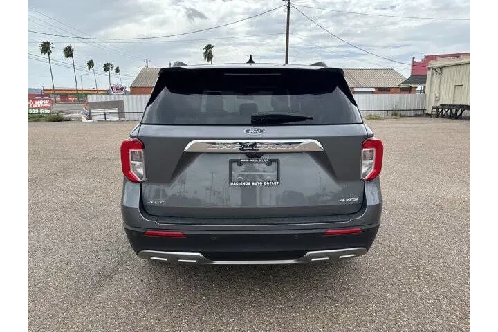 $28203 : 2023 Explorer XLT image 4
