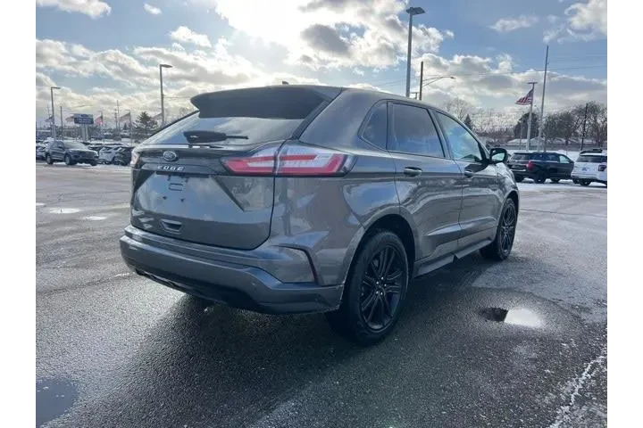 $27395 : Ford Edge 2023 AWD ST-Line 4 image 4