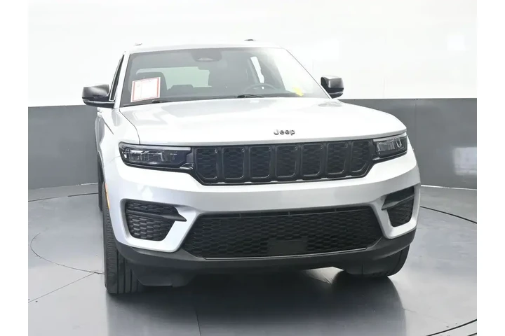 $30000 : Jeep Grand Cherokee 2023 4x4 image 4
