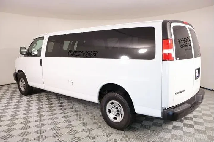 $23711 : Chevrolet Express 2020 LS 35 image 7