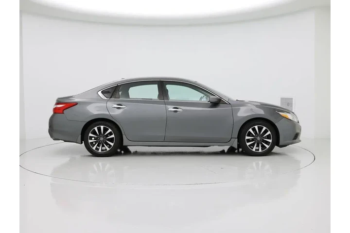 $11998 : Nissan Altima 2017 2.5 SV 4d image 7