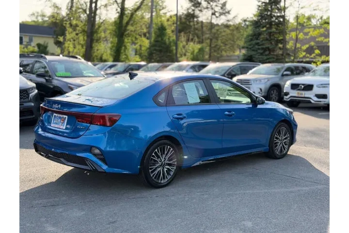 $19500 : 2023 Forte GT-Line image 9