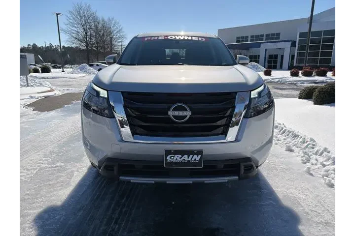 $33534 : Nissan Pathfinder 2025 SL 4d image 2