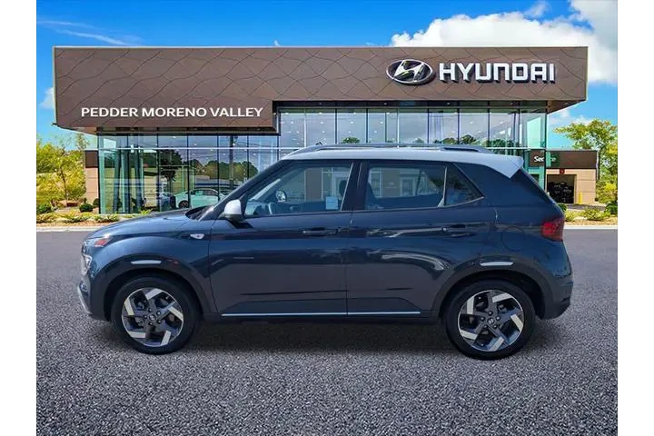 $20591 : Hyundai VENUE 2025 Limited 4 image 6