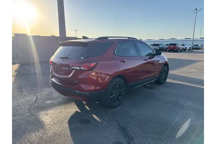$26700 : Chevrolet Equinox 2022 4x4 R image 7