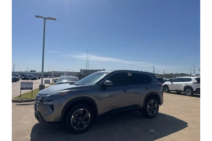 $20495 : Nissan Rogue 2024 SV 4dr Cro image 10