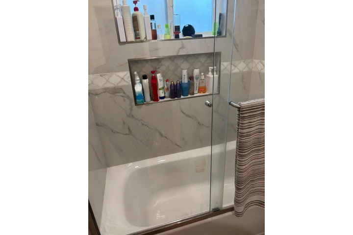 Jazmin house cleaning image 5