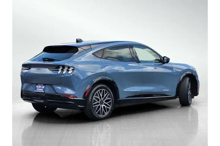 $34650 : Ford Mustang Mach-E 2024 AWD image 4