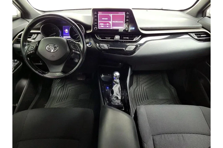 $16998 : Toyota C-HR 2019 XLE 4dr Cro image 9