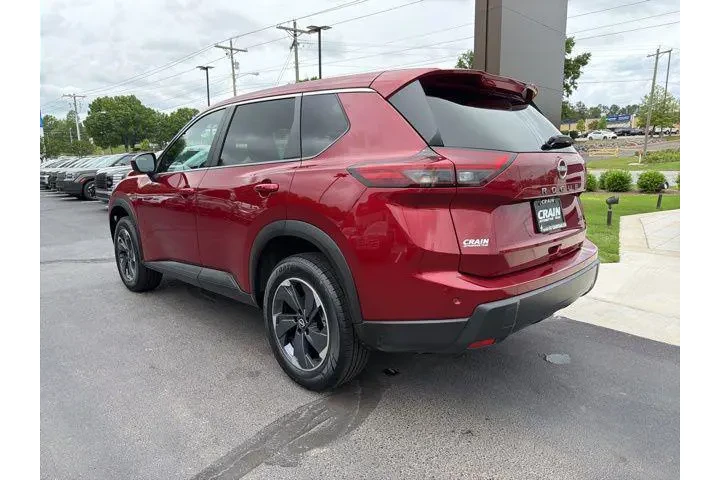 $21797 : Nissan Rogue 2024 SV 4dr Cro image 5