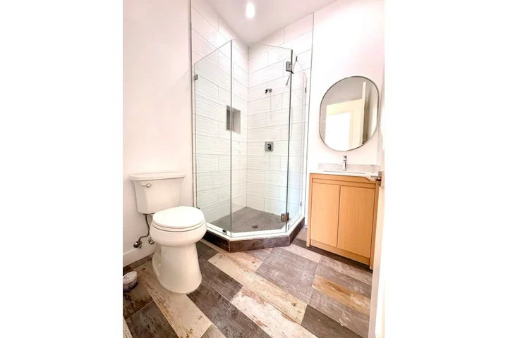 $2500 : Beautiful 3Bed 2Ba Home in LA image 8