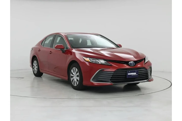 $29998 : Toyota Camry Hybrid 2023 LE image 1