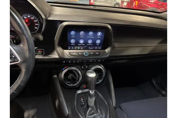 $23880 : Chevrolet Camaro 2021 LT 2dr image 9