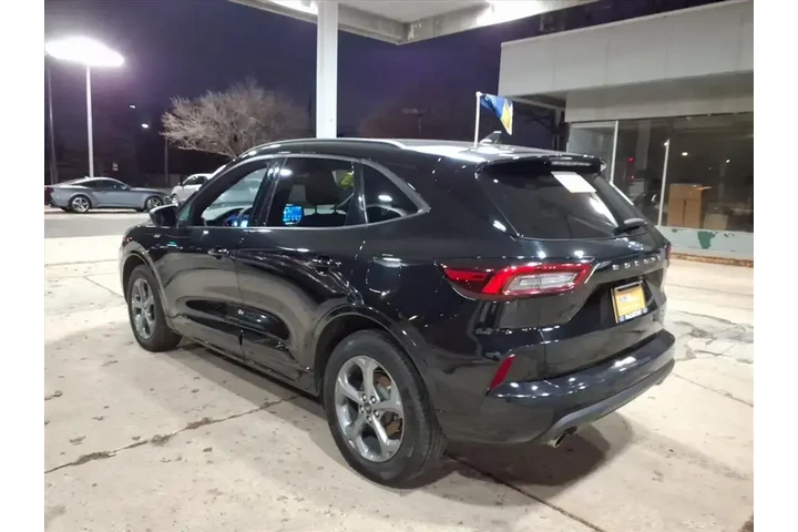 $25720 : Ford Escape 2023 AWD ST-Line image 5