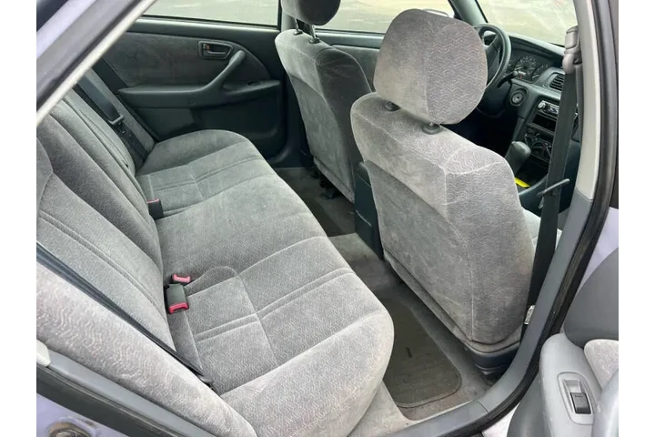 $5100 : 1997 Camry LE image 5