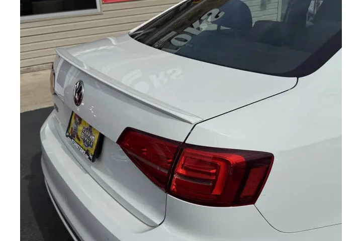 $8299 : 2015 Jetta GLI SEL image 10