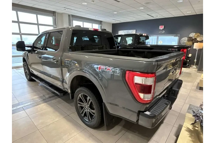 $39986 : Ford F-150 2021 4x4 Lariat 4 image 5