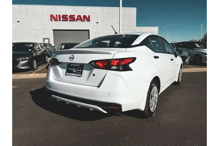 $20477 : Nissan Versa 2025 S 4dr Seda image 6