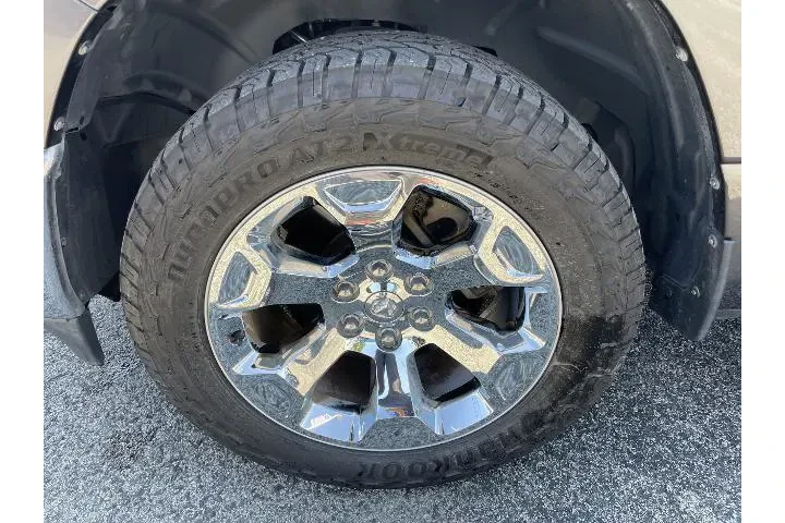 $30189 : Ram 1500 2019 4x4 Big Horn 4 image 8