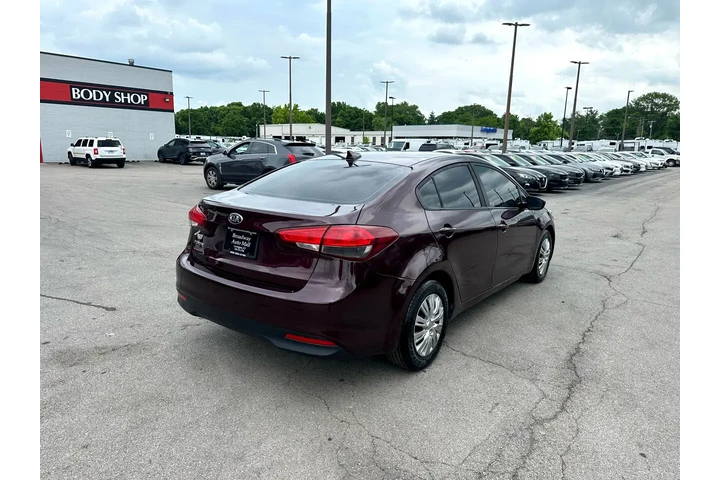 $7980 : 2018 Forte LX Auto image 2