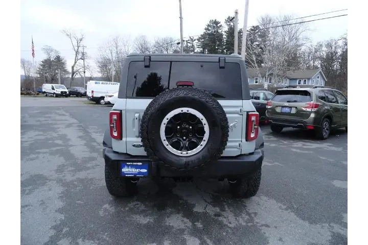 $39999 : Ford Bronco 2023 4x4 Outer B image 6