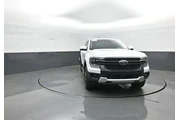 $38860 : Ford Ranger 2024 4x4 Lariat thumbnail