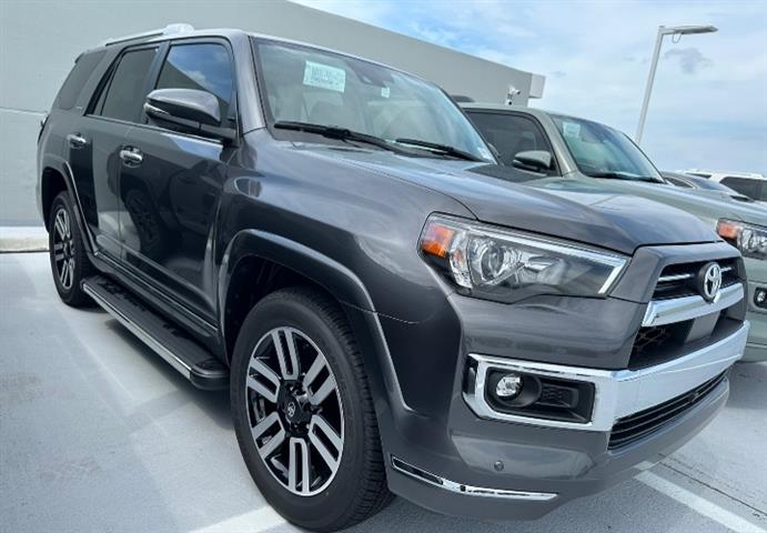 $5500 : TOYOTA 4RUNNER LIMITED (MIAMI) image 1