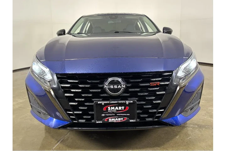 $23679 : 2023 Altima 2.5 SR image 7