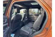 $17995 : Ford Explorer 2017 AWD XLT 4 thumbnail