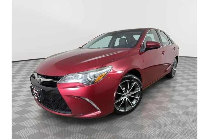 $14289 : 2015 Camry XSE image 1