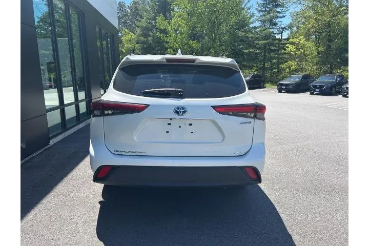 $30750 : Toyota Highlander Hybrid 202 image 6