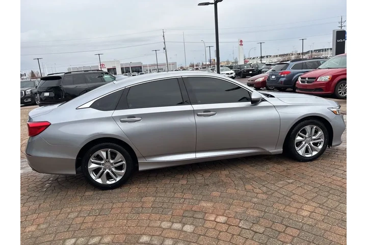 $18497 : 2020 Accord LX image 4