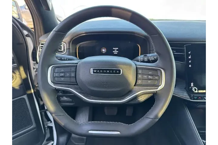$37813 : Jeep Wagoneer L 2024 4x2 Ser image 8