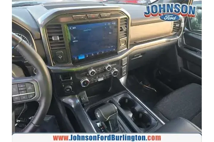 $37800 : Ford F-150 2022 4x4 XLT 4dr image 1