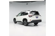 $30998 : Subaru Forester 2025 AWD Pre thumbnail
