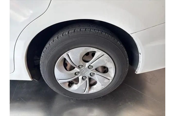 $11477 : Honda Civic 2014 LX 4dr Seda image 10