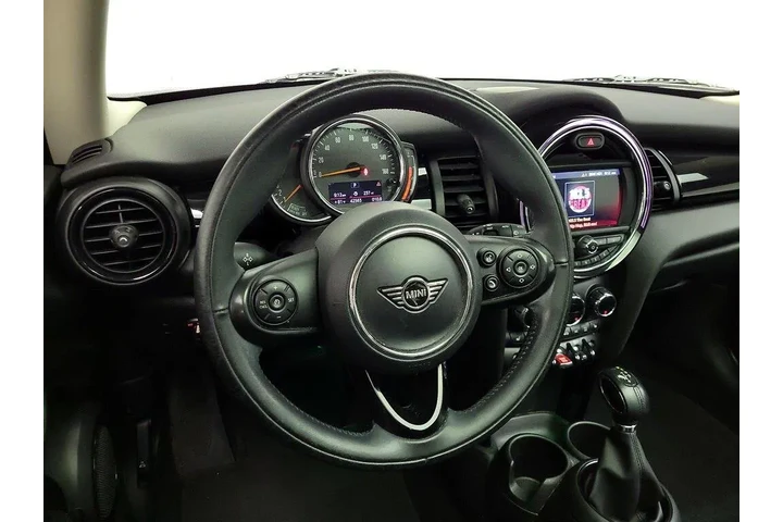 $15998 : MINI Hardtop 2 Door 2019 Coo image 10