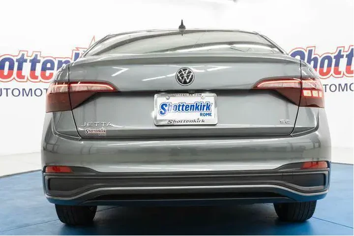 $20000 : Volkswagen Jetta 2022 SE 4dr image 6