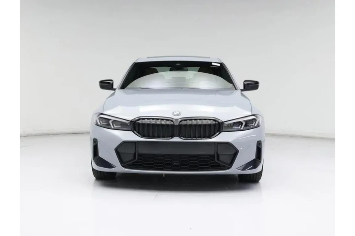 $36998 : BMW 3 Series 2023 330e 4dr S image 5