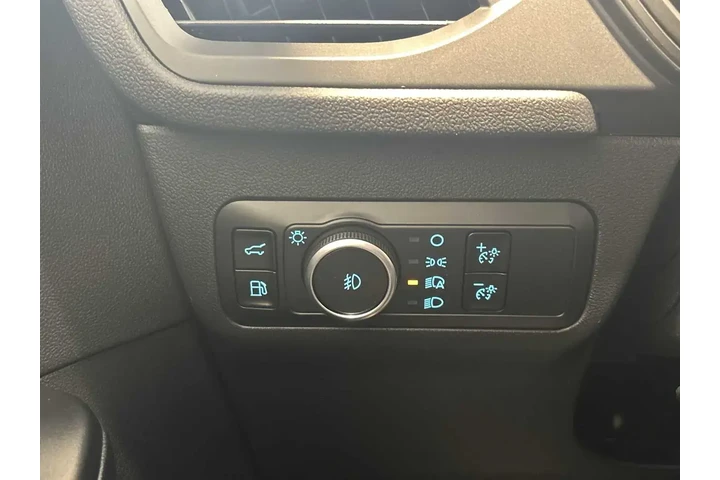 $36484 : Ford Escape Plug-In Hybrid 2 image 8