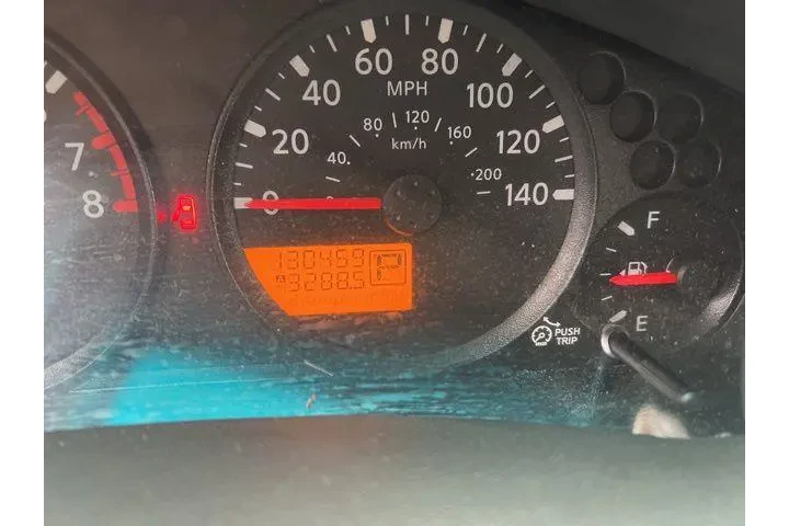 $10000 : Nissan Frontier 2011 4x2 S 4 image 2