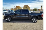 $38950 : Ram 1500 2020 4x4 Laramie Lo thumbnail