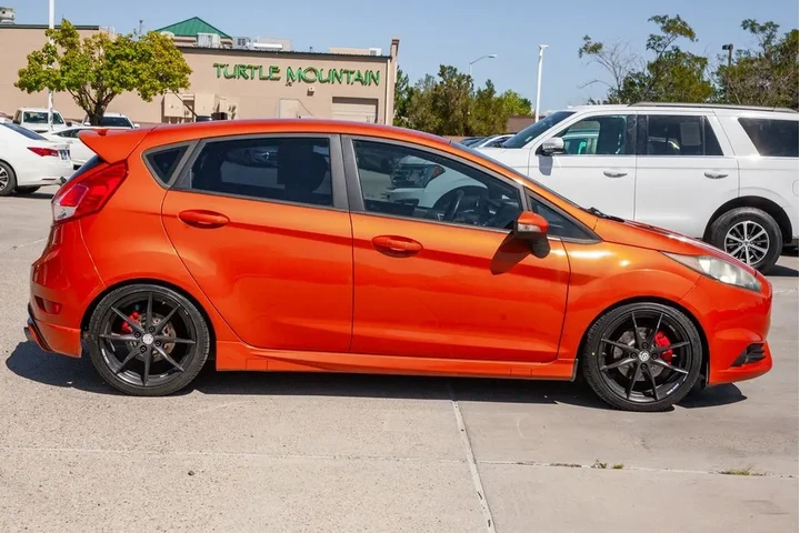 2017 Fiesta ST image 4