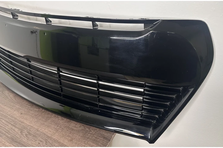 $50 : 14-16 TOYOTA COROLLA S GRILLE image 6