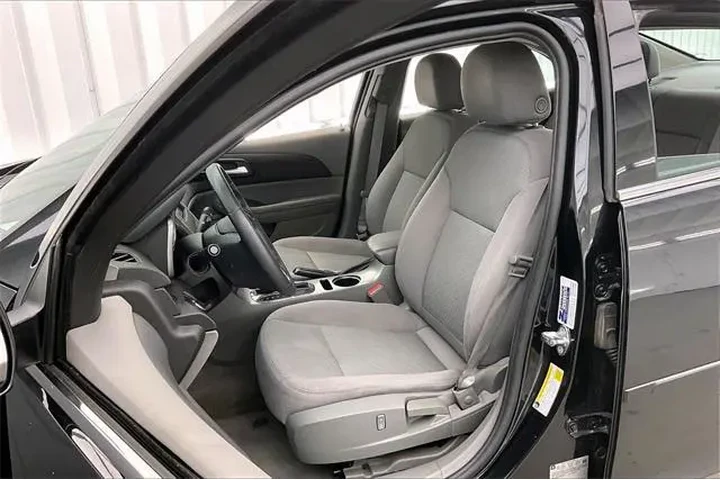 $9990 : Chevrolet Malibu 2015 LS Fle image 8