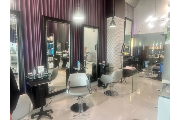 Venta de Peluqueria en Miami image 1