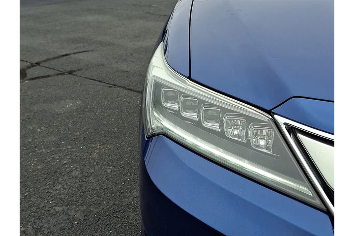 $18900 : 2016 ILX 8-Spd AT w/ Technolo image 9