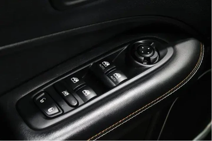 $18957 : Jeep Compass 2018 Latitude 4 image 4