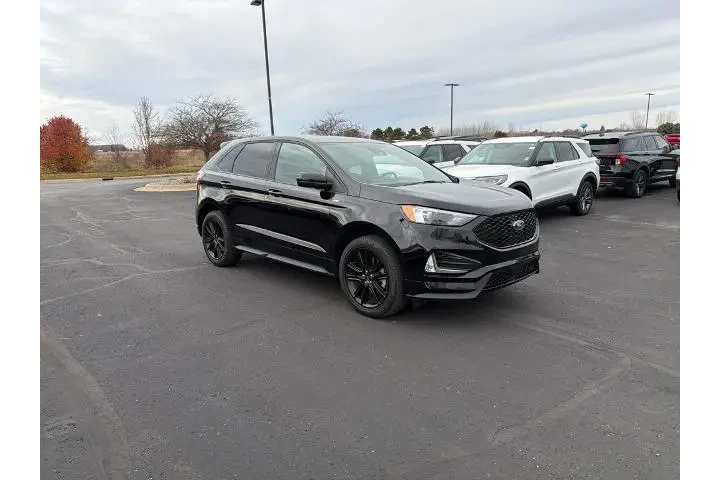 $30465 : Ford Edge 2024 AWD SEL 4dr S image 1